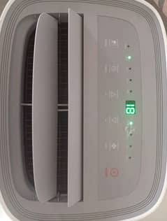 Tcl Ac Dc inverter for sale urgent WhatsApp 0341=020=77=36