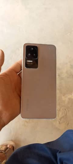 poco f4 13/256
