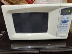 26 L Dawlance Microwave Oven in good working Condition