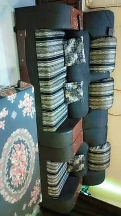 6 seater Sofa Set with Table