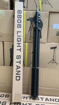 Best quality tripod stand with holder complete new just few times used