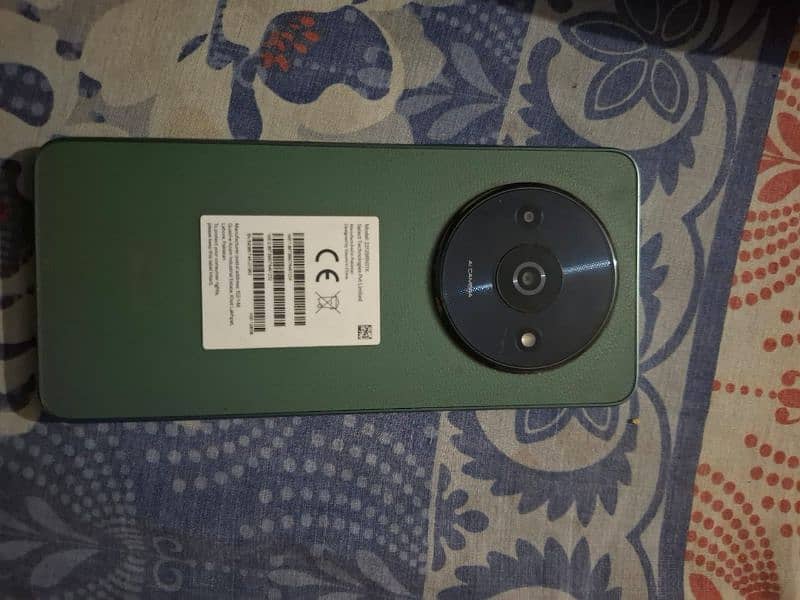 Redmi. A3 9month use within 3month warranty. 4/128 memory 1