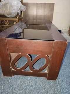 Center tables