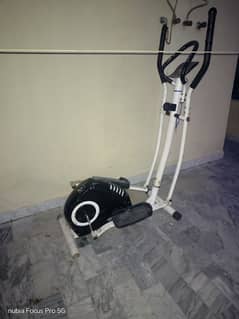 Eleptical cycle made in Korea