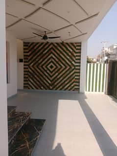 10 marla house for sale