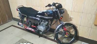 Honda 125s special edition self start New battery