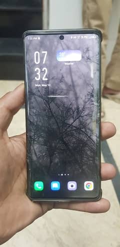 infinix note 40 pro 4g (with box and all accessories)