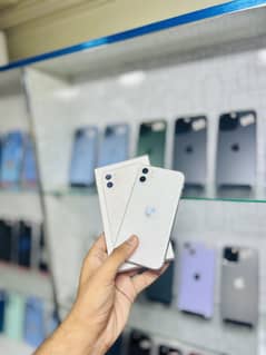 iPhone 11 Dual sim pta paid with box