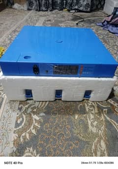 incubator ac dc