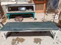 4 benches