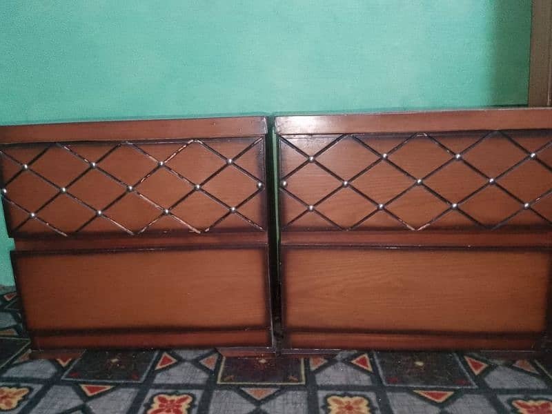 Double Bed with two side tables and Dressing table 3