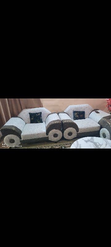 Sofa Set 7 Seater with Table 2