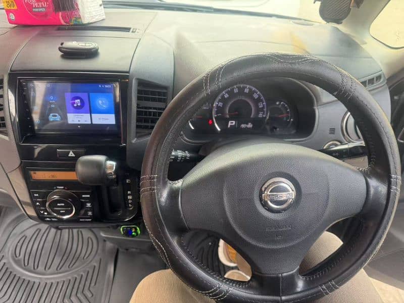 Nissan Roox E 2016 14