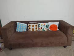 3+2+1 sofa set with brown cushions