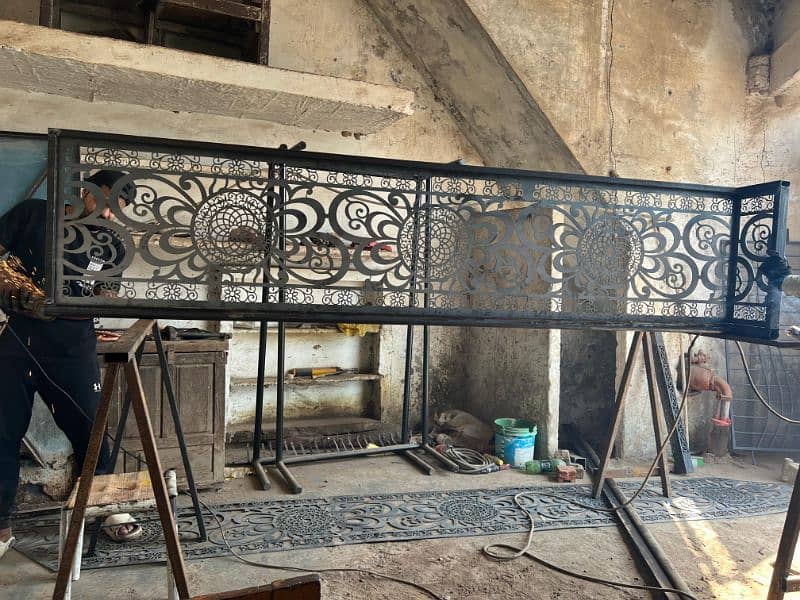 WELDING WORKSHOP CNC GATE / CNC DOOR / CNC WINDOW/ CNC STAIRS PORI 1