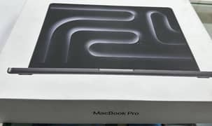 Macbook pro 16GB 512GB 2024