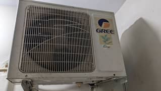 Gree 1 ton DC Inverter AC