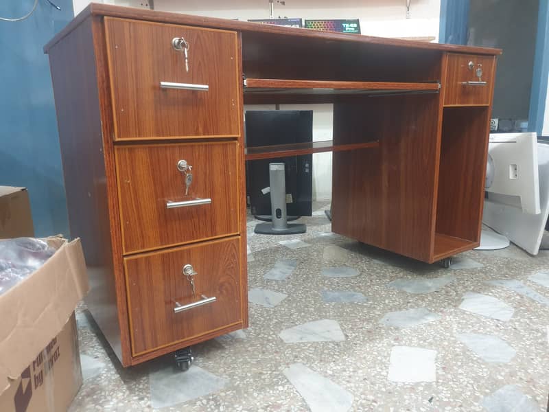 Computer Table / Customized Computer Table 12