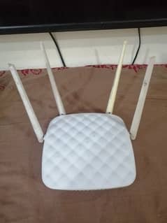 tenda 4 antina wifi router