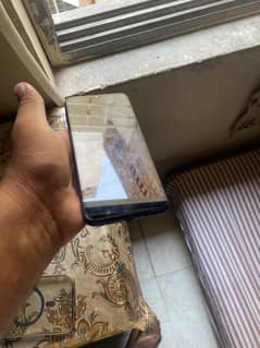 Infinix Hot 9 condision 10 by 9 charger sath ha