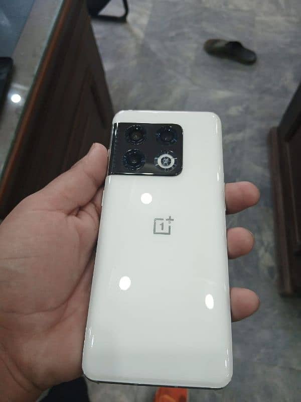 oneplus 10 pro 5g 10 by 10 condition only 2 month use non pta 2