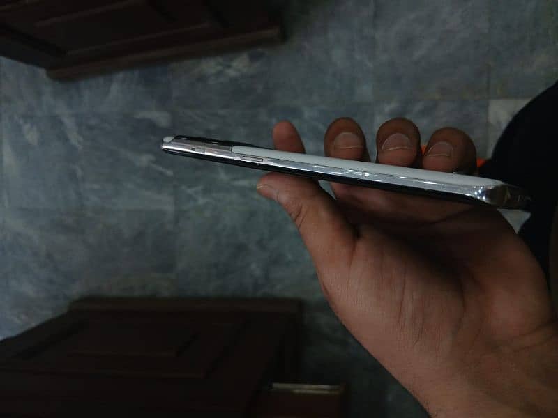 oneplus 10 pro 5g 10 by 10 condition only 2 month use non pta 4