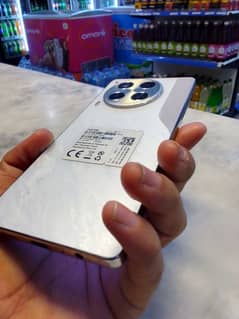CAMON 30 12/256