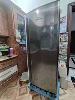 Dawlance Vertical Freezer In Good Condition