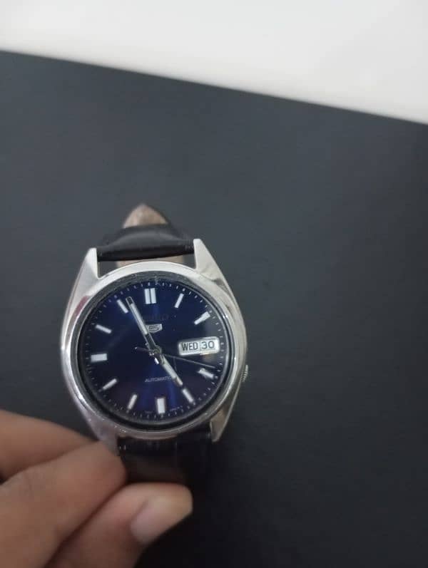Gradient Blue Dial Seiko5 Automatic 7S26-0364R2 with Clear Back Casing 0