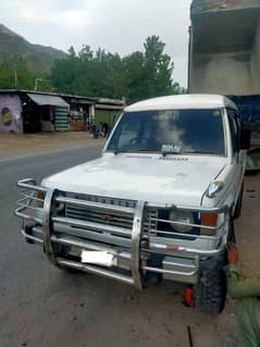 Mitsubishi Pajero 1984 Islamabad number smart card biometric availabl