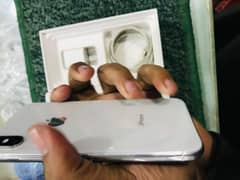 iPhone X 256 GB memory