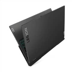Lenovo Legion Pro 7 Gen 8 AMD (16″) with RTX 4090
