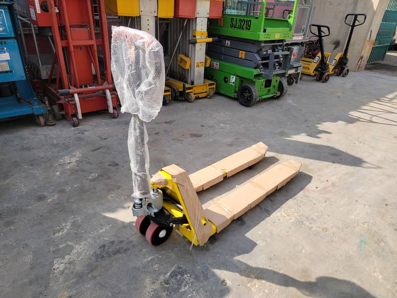 Hand Pallet Trucks, Hand Pallet Lifters, Hand Pallet Forklifts 4 Sale 9