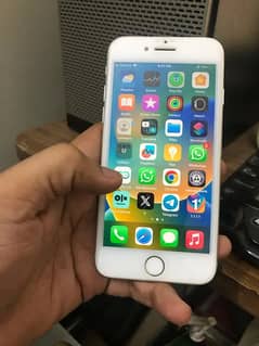 Apple iPhone 8