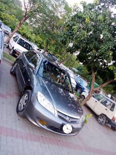 Honda Civic Oriel 2004