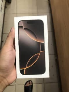 IPhone 16 PRO JV PHYSICAL SIM WALA DESERT 128Gb