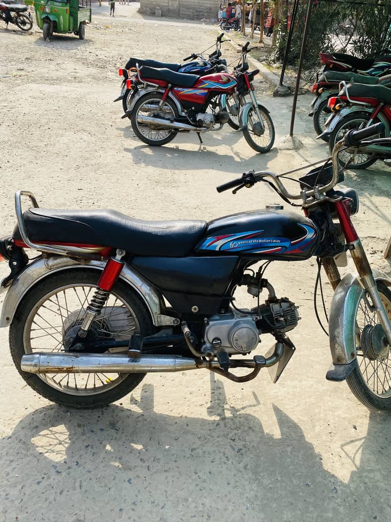 Rp 70cc red color with All documents no engine opened 0