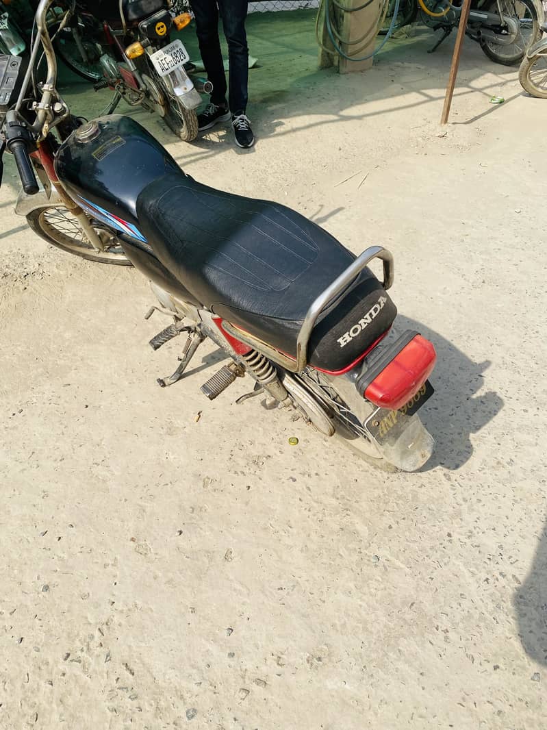 Rp 70cc red color with All documents no engine opened 2