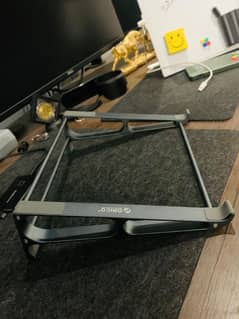 Laptop stand and A4 tech wireless keyboard