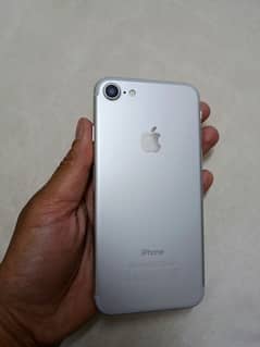 IPhone 7 For sale 8/10 Condition