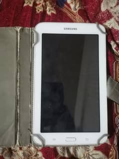 Samsung tab 3 all ok ha koi bi masla ni ha