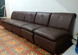 5 Seater Leather Sofa Set For Sale.