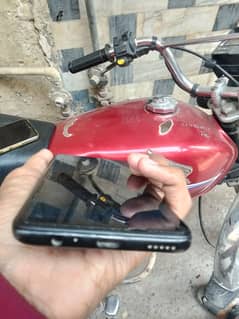 Huawei y9 Ram 6/128 battery 4000 mah box+ charger available