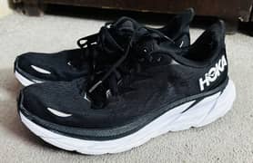 Hoka ONE