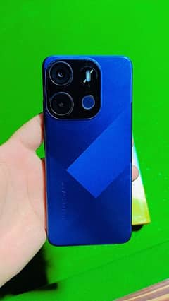 Tecno spark go 4+3 64 gb
