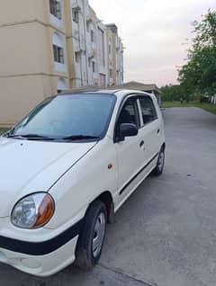 Hyundai Santro white 2008