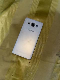 samsung galaxy A5 for sale whatapp number 03269331193