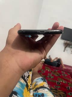 i phone 7 plus 128 gb bypass black colour condition rauf ha con10by7