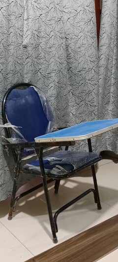 Folding writing chair for kids