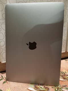 Apple macbook pro A1706